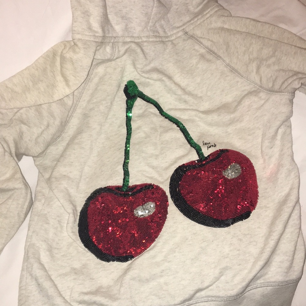 VS pink size small Vegas GUC